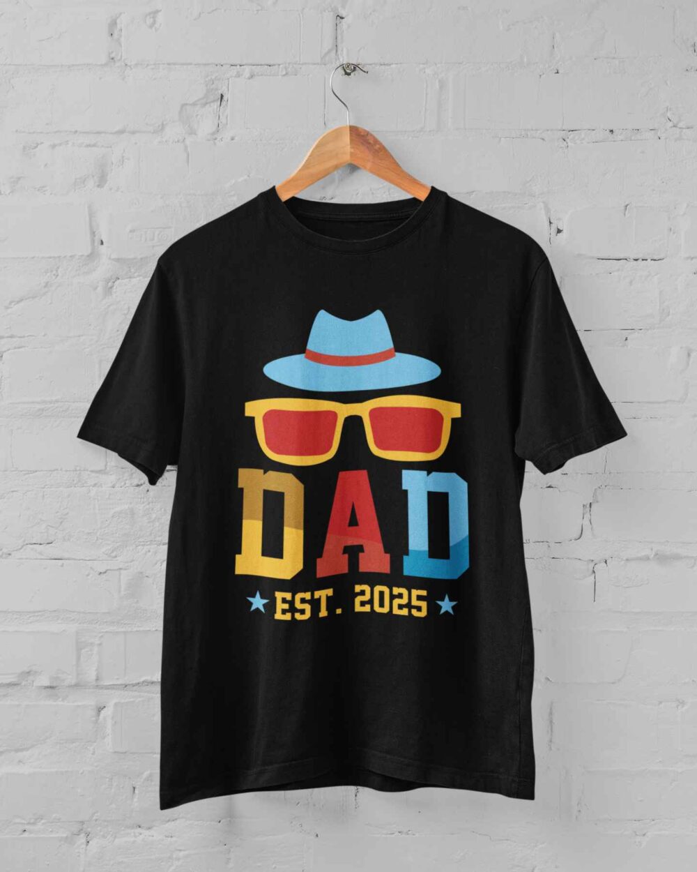 Dad Est. 2025 T-shirt