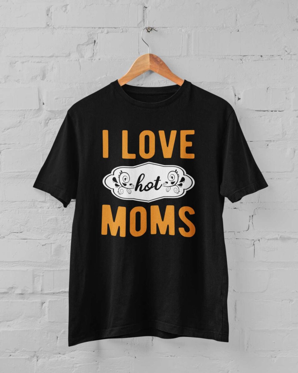 love moms T-shirt